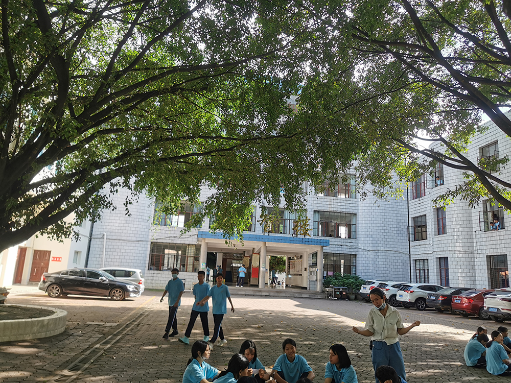 激动人心!芒市职业教育中心与恰好轻体平台校企战略合作培训班正式开课!(图4) 激动人心!芒市职业教育中心与恰好轻体平台校企战略合作培训班正式开课!(图4)