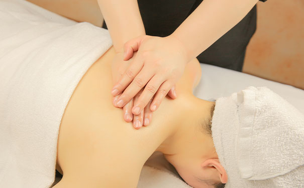 端午佳节,肩颈放松,轻轻门店等你来(图2) 端午佳节,肩颈放松,轻轻门店等你来(图2)